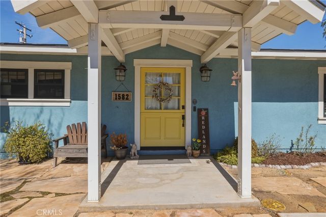 1582 Franklin Avenue, Redlands, CA 92373