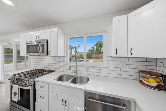 1582 Franklin Avenue, Redlands, CA 92373