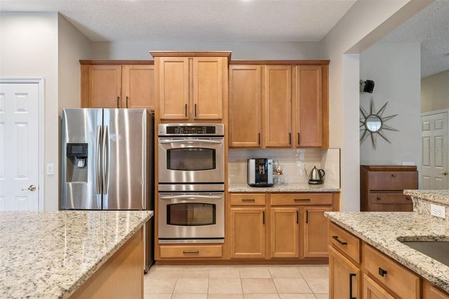 638 ENGLISH LAKE DRIVE, Winter Garden, FL 34787