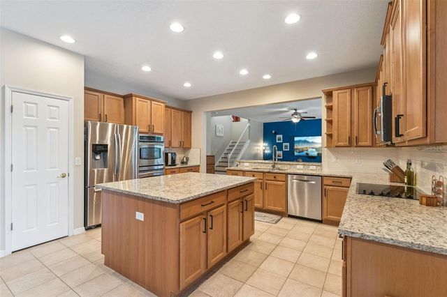 638 ENGLISH LAKE DRIVE, Winter Garden, FL 34787