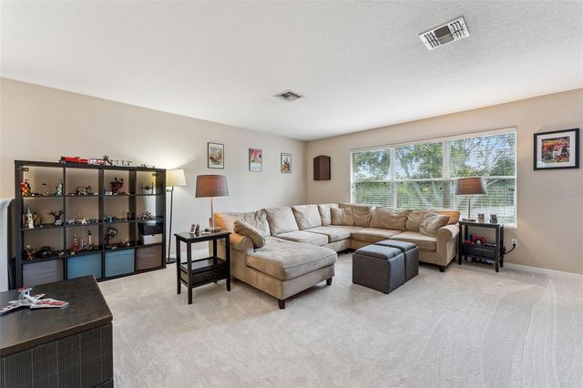 638 ENGLISH LAKE DRIVE, Winter Garden, FL 34787