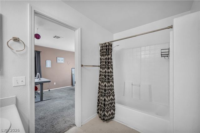 5024 Starfinder Avenue, Las Vegas, NV 89108