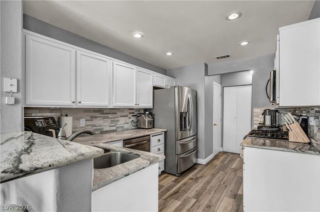 5024 Starfinder Avenue, Las Vegas, NV 89108