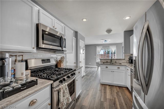 5024 Starfinder Avenue, Las Vegas, NV 89108