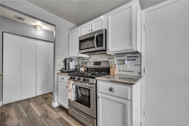 5024 Starfinder Avenue, Las Vegas, NV 89108