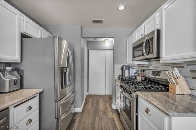 5024 Starfinder Avenue, Las Vegas, NV 89108