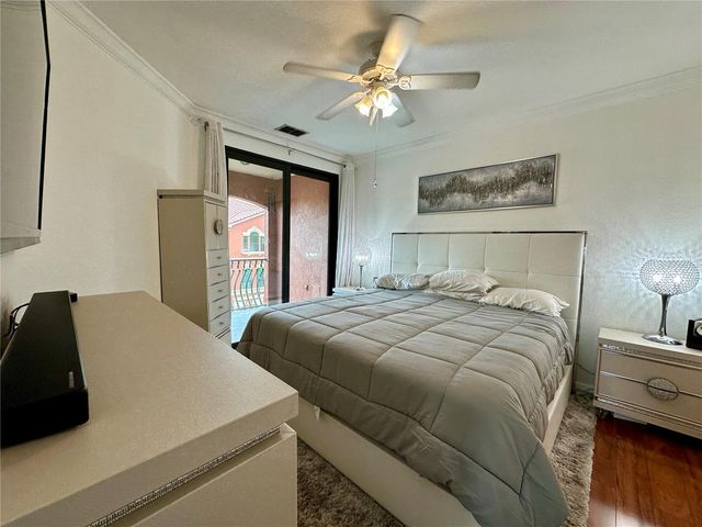 2725 VIA CIPRIANI 730A, Clearwater, FL 33764