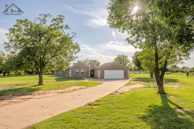 430 HUNTINGTON LANE, Wichita County, TX 76306
