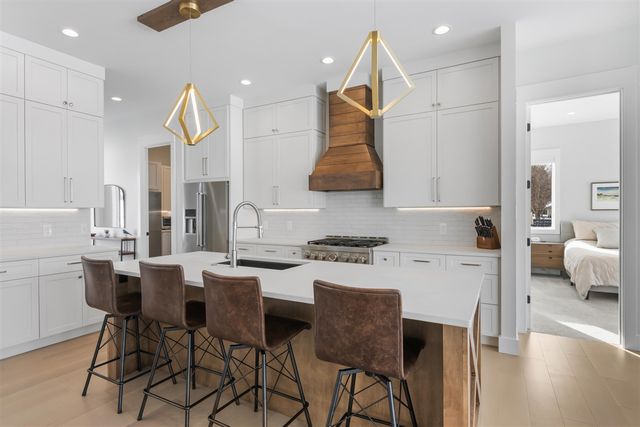 504 S East Silver Lake Road, Traverse City, MI 49685