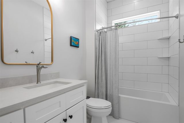 504 S East Silver Lake Road, Traverse City, MI 49685