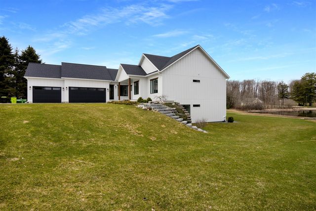 504 S East Silver Lake Road, Traverse City, MI 49685