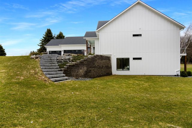 504 S East Silver Lake Road, Traverse City, MI 49685