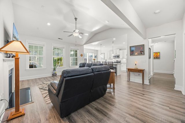 717 Shell Point Ct., Longs, SC 29568