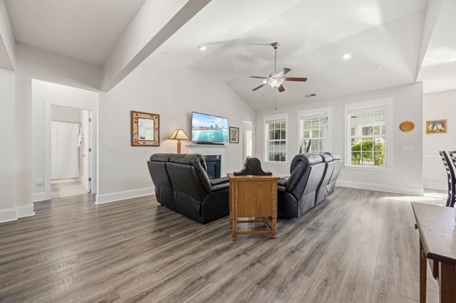 717 Shell Point Ct., Longs, SC 29568