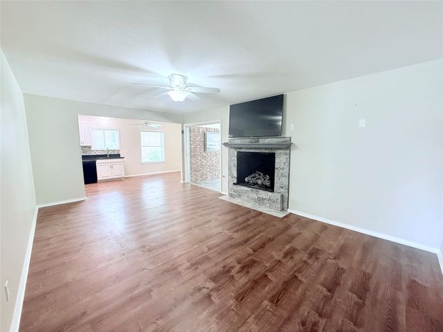 120 S Lynn Avenue, Denison, TX 75020