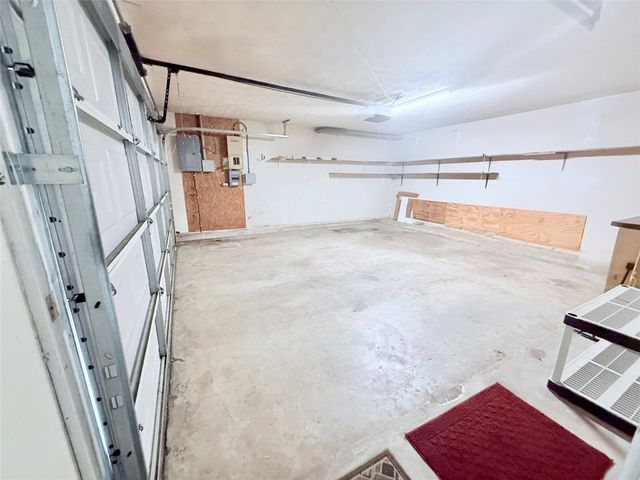 120 S Lynn Avenue, Denison, TX 75020