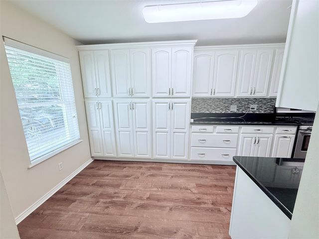 120 S Lynn Avenue, Denison, TX 75020
