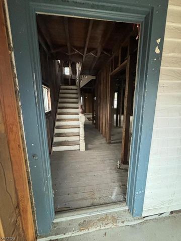 514 Downer St, Westfield Town, NJ 07090