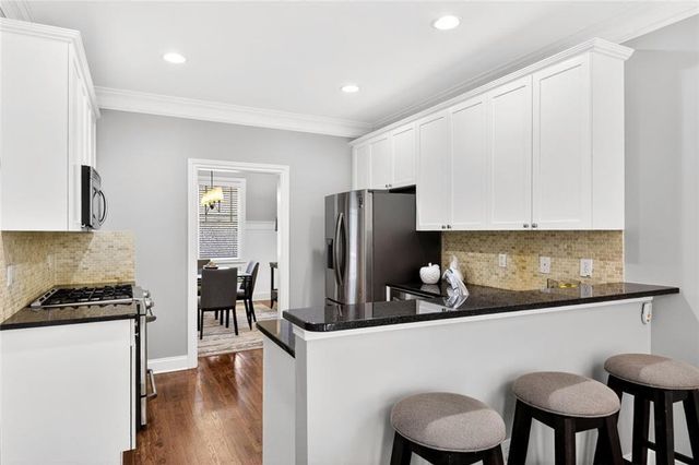 1613 Dupont Commons Drive NW, Atlanta, GA 30318
