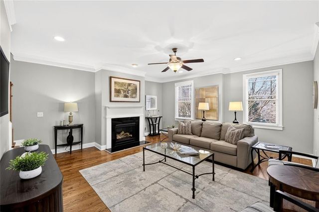 1613 Dupont Commons Drive NW, Atlanta, GA 30318