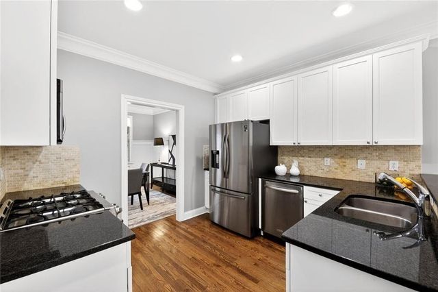 1613 Dupont Commons Drive NW, Atlanta, GA 30318