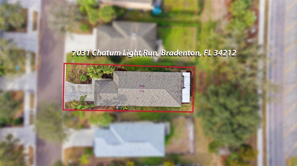 Image 43 of property listing at 7031 CHATUM LIGHT RUN, Bradenton, FL 34212