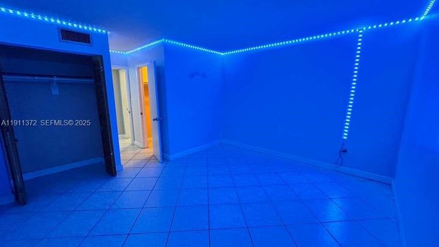 6195 W 18th Ave G324, Hialeah, FL 33012