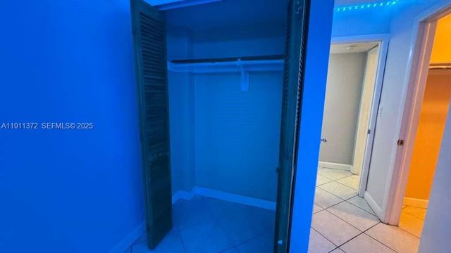 6195 W 18th Ave G324, Hialeah, FL 33012