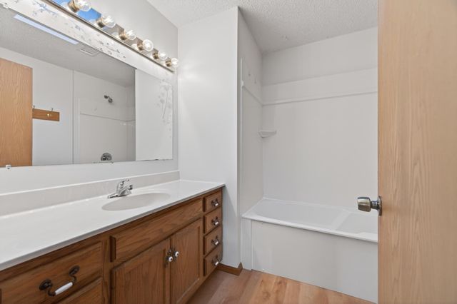 2023 Parkside Drive, Saint Paul, MN 55119
