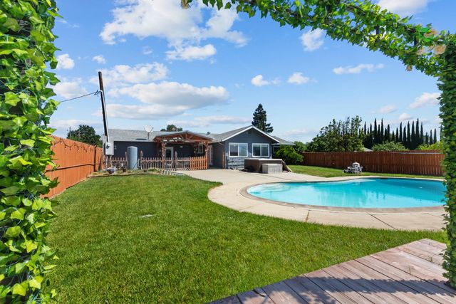 2409 Rio Oso Rd, Rio Oso, CA 95674