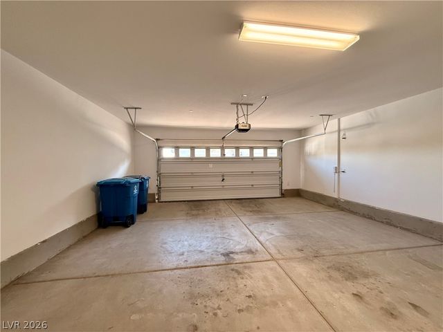 717 Pickled Pepper Place, Henderson, NV 89011