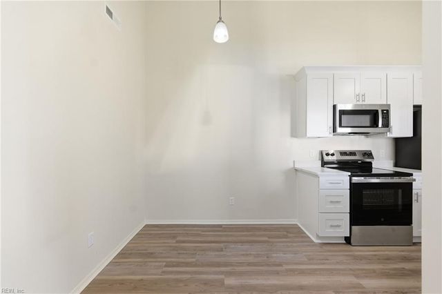 607 Zephyr CT, Virginia Beach, VA 23462