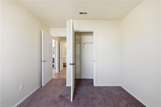 607 Zephyr CT, Virginia Beach, VA 23462