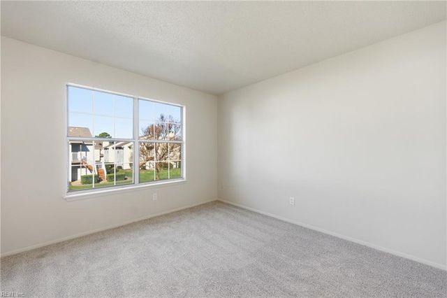 607 Zephyr CT, Virginia Beach, VA 23462