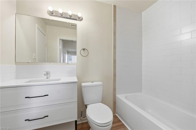 607 Zephyr CT, Virginia Beach, VA 23462