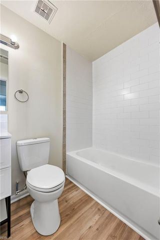 607 Zephyr CT, Virginia Beach, VA 23462