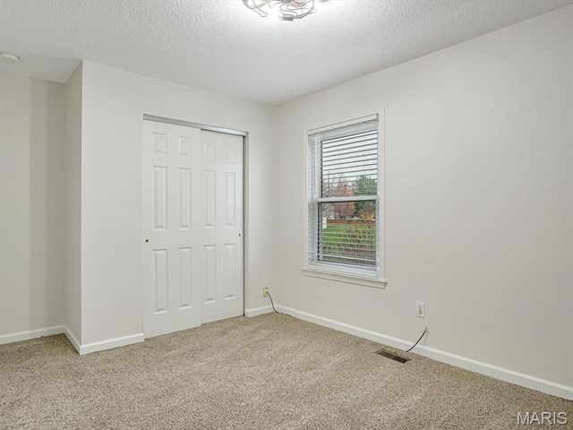 1 Jason Drive, Glen Carbon, IL 62034