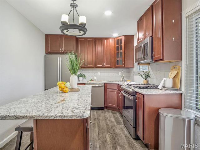 1 Jason Drive, Glen Carbon, IL 62034