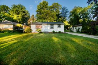 664 Midway Avenue, Holland City, MI 49423
