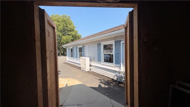 49 Seyfried Avenue, Upper Nazareth Twp, PA 18064