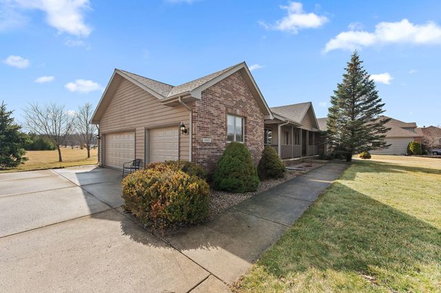 5005 W 152nd Court, Crown Point, IN 46307