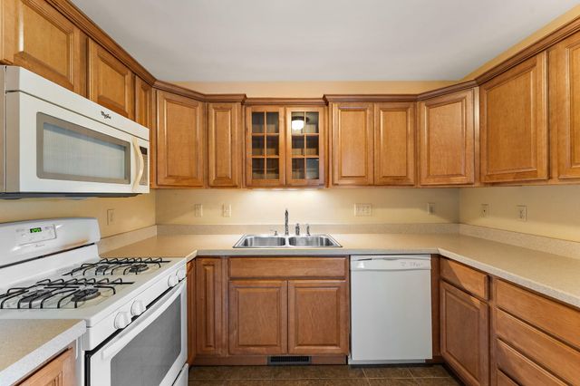 5005 W 152nd Court, Crown Point, IN 46307