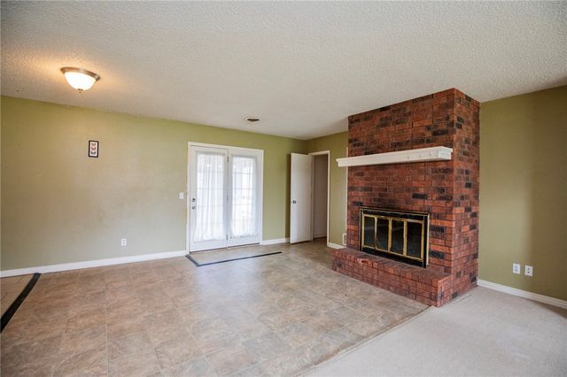 12085 N Jackson Highway, Lincoln, AR 72744