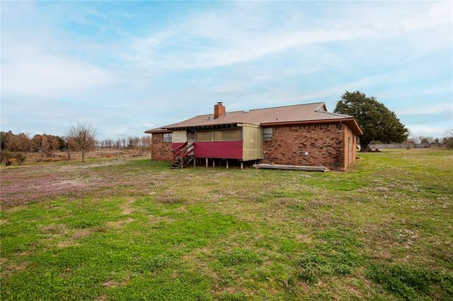 12085 N Jackson Highway, Lincoln, AR 72744