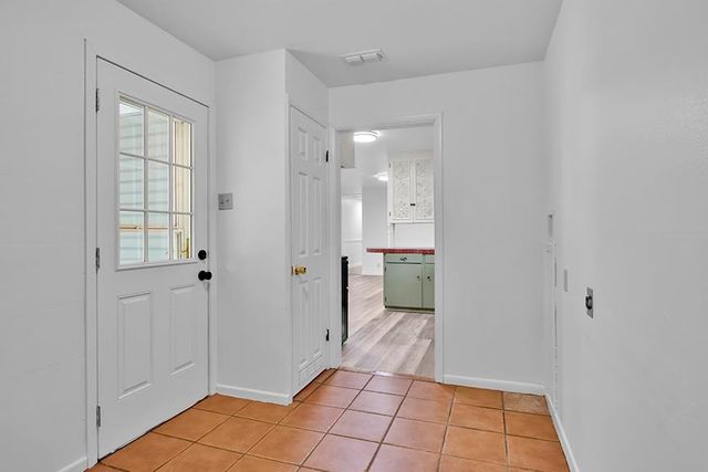 106 W Ward, White Oak, TX 75693