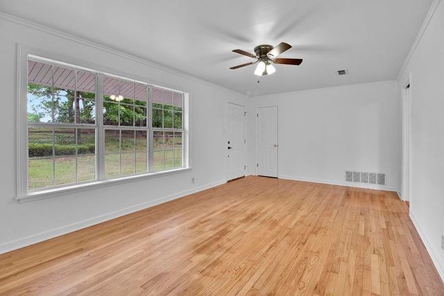 106 W Ward, White Oak, TX 75693