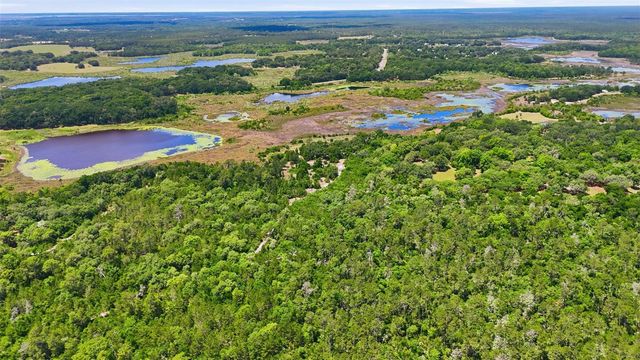 16050 SE 275TH AVENUE, Umatilla, FL 32784