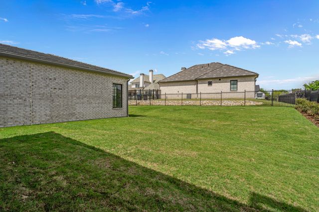 9700 Latour Court, Fort Worth, TX 76126