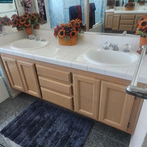 331 Avalon Cir, Pittsburg, CA 94565