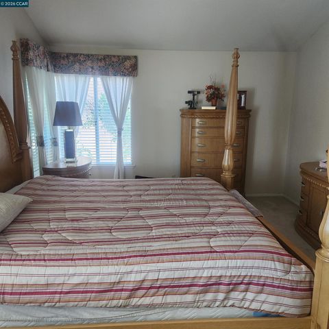 331 Avalon Cir, Pittsburg, CA 94565